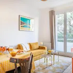 Petit Jaune, T2 Centre Ville Marseille Avec Balcon