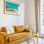 Petit Jaune, T2 Centre Ville Marseille Avec Balcon