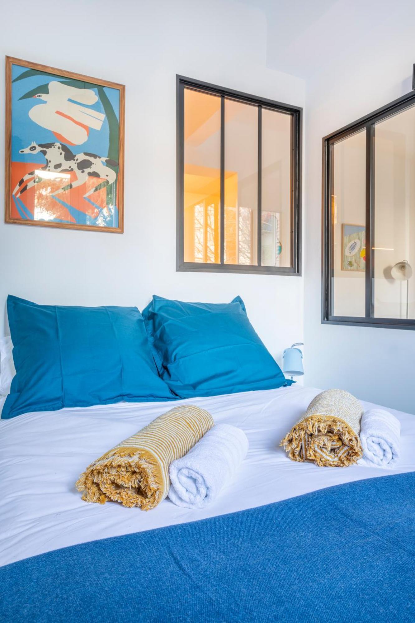Petit Jaune, T2 Centre Avec Balcon Appartement Marseille
