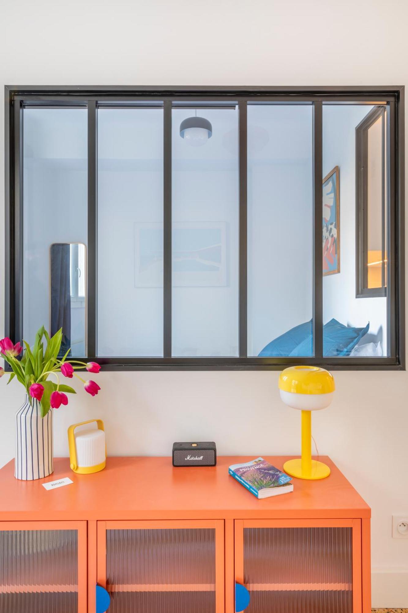 Petit Jaune, T2 Centre Avec Balcon Marseille