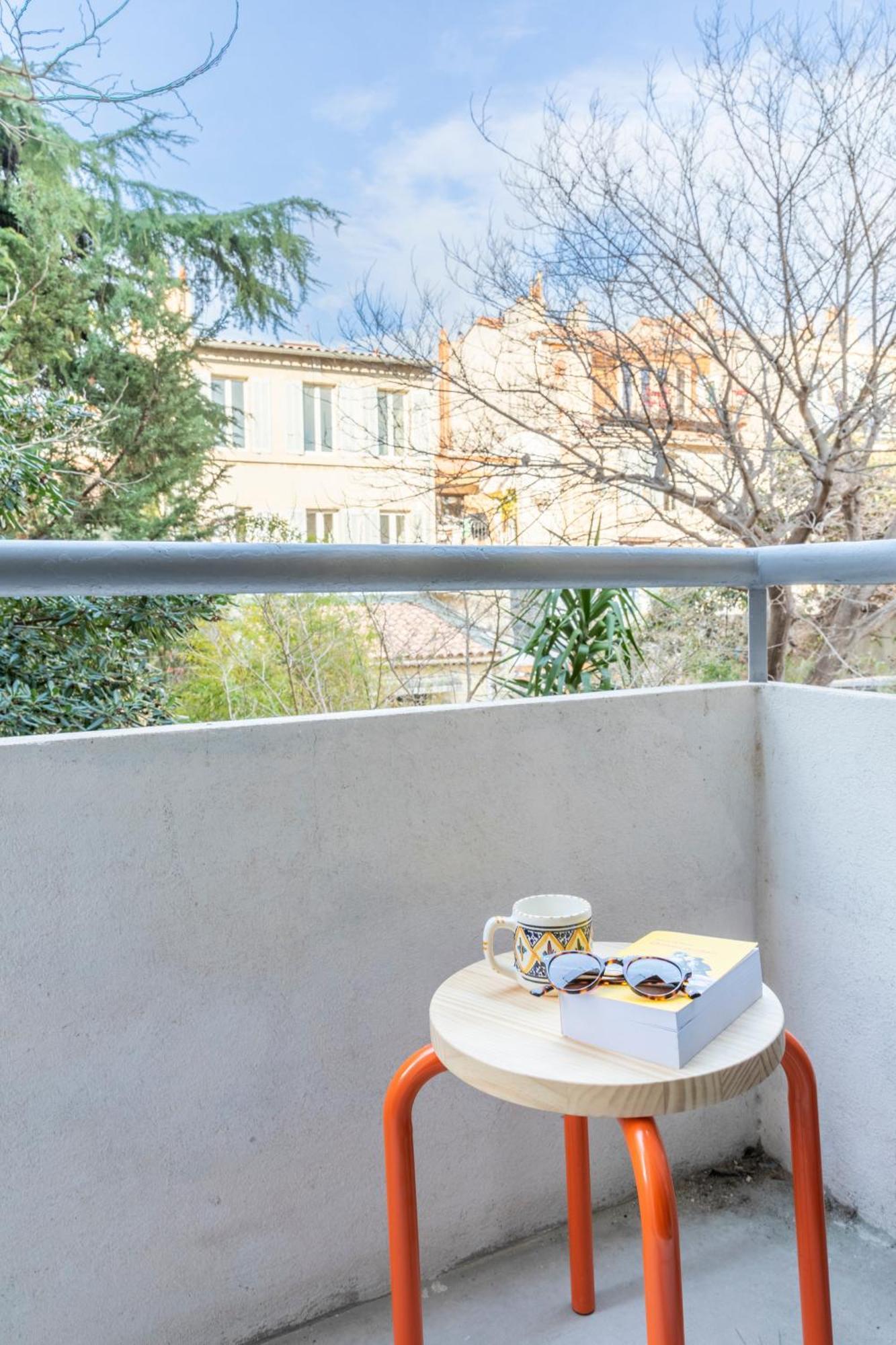 Petit Jaune, T2 Centre Avec Balcon Marseille